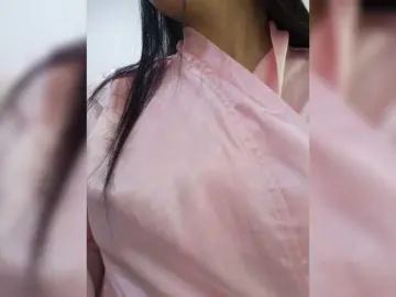 Bongacams Free Porn Cam of HelenMartin