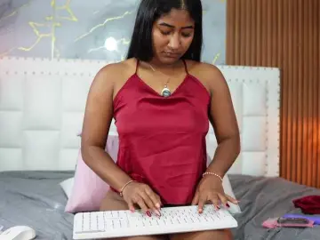 Bongacams Free Porn Cam of Indiancutiie