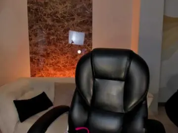 Bongacams Sex Cam of BellaStorm1
