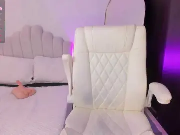 Bongacams Free Porn Cam of AmberLewis