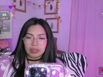 Bongacams Watch Live Sex Cams of Rosielee