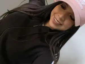 Myfreecams Live Porn of GabriellaSan