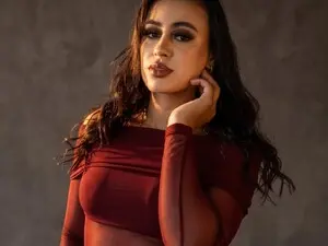 Myfreecams Sex Cam of SagiraBelle