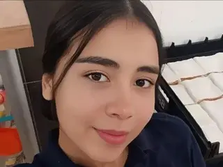 Streamate Private Sex Chat of Danna_Petite