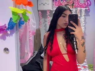 Streamate Free Porn Cam of MIA_BROWN69