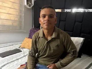 Streamate Adult Webcams of bryankiim