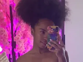 Streamate Live Sex Cam of Emma_Lovve