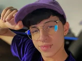 Streamate Sex Cam of Axel_evansss