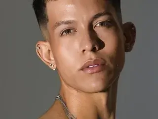 Streamate Watch Live Sex Cams of LeisanFox