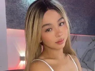 Streamate Watch Live Sex Cams of Dantebre