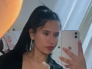 Streamate Sex Cam of Iriis_Tai
