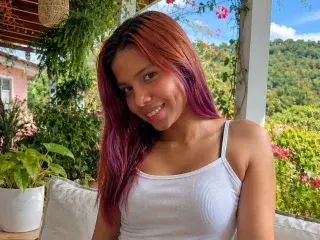 Streamate Watch Live Sex Cams of Sashaa_Foxxx