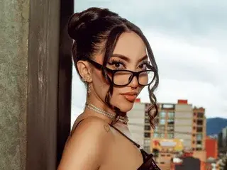 Streamate Sex Cam of NaomiBendz