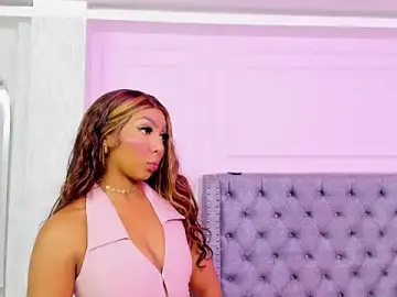 Stripchat Live Sex Cam of HaileeRoberts
