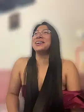 Stripchat Live Sex Cam of LinnaGardenia