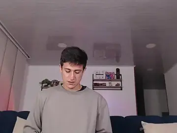 Stripchat Live Sex Cam of ashely_ryan24