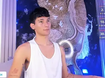 Stripchat Live Sex Cam of Alexx_tc