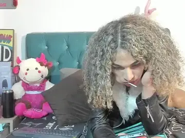 Stripchat Live Sex Cam of StefanyMiler