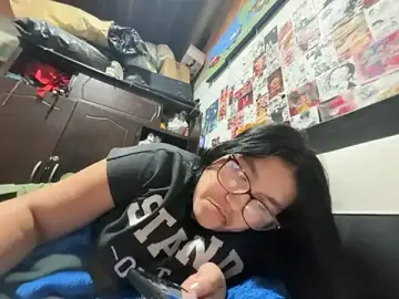 Stripchat Live Porn of violeta_818