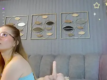Stripchat Live Porn of issys_lam