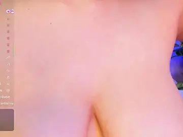 Stripchat Watch Live Sex Cams of SalomeeHills