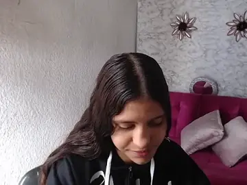 Stripchat Sex Cam of Evagirl69