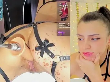Stripchat Live Sex Cam of Kitty__Rose__