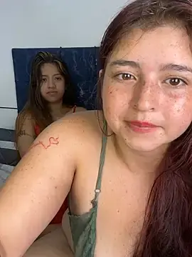 Stripchat Nude Webcam of Xuxi_XXX