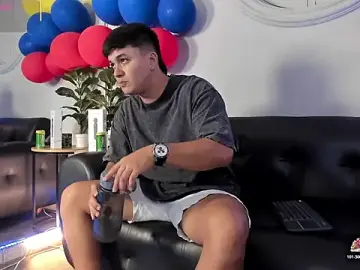 Stripchat Live Porn of Cristopher_strong