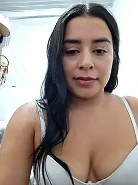 Stripchat Live Sex Cam of Maite_4