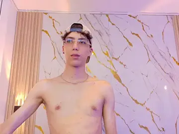 Stripchat Watch Live Sex Cams of Nikolay_Gregori