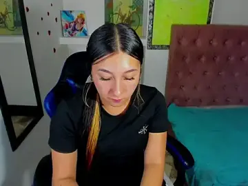 Stripchat Free Live Porn of miaa_scott7