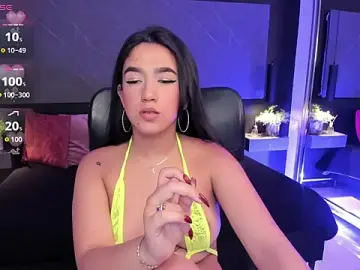 Stripchat Live Sex of SaraaMills