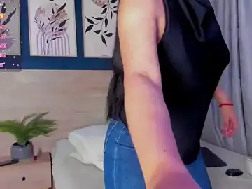 Stripchat Adult Video Chat of SarahMiler_