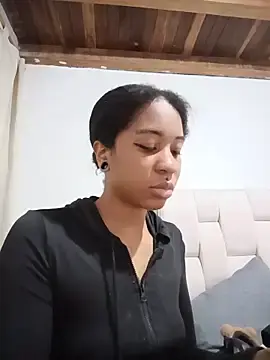Stripchat Sex Cam of Zaira_Rose_