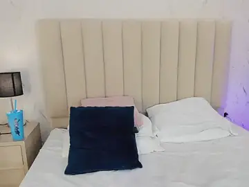 Stripchat Live Sex Cam of LilithHarperr_