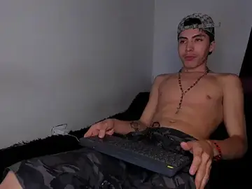 Stripchat Adult Webcams of HeellBoy_