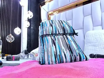Stripchat Free Live Porn of SarayRoyse