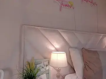 Stripchat Sex Cam of _angela_x