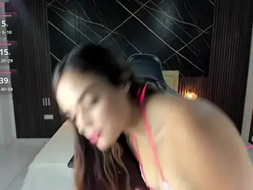 Stripchat Live Porn of Lolly_18