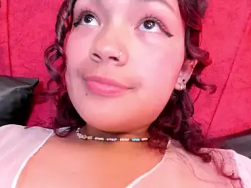 Stripchat Watch Live Sex Cams of Camilla_Miller01