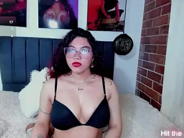 Stripchat Best live sex cam show of kyliejenner_hot
