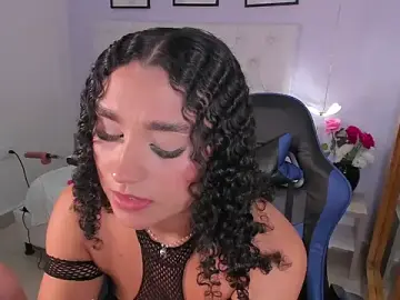 Stripchat Live Sex Cam of kitty_kayo