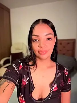 Stripchat Adult Webcam of JennLeMoka