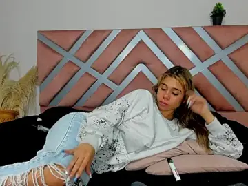 Stripchat Free Porn Cam of Rachell_criss