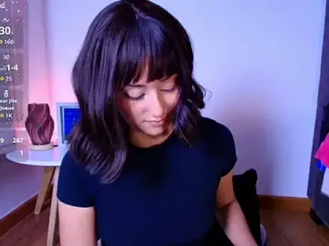 Stripchat Live Sex Cam of tati_cardenas
