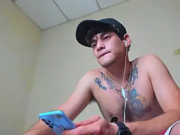 Stripchat Sex Cam of guy_master