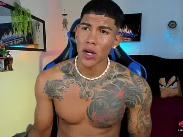 Stripchat Best Webcam of Damian_latinxxx