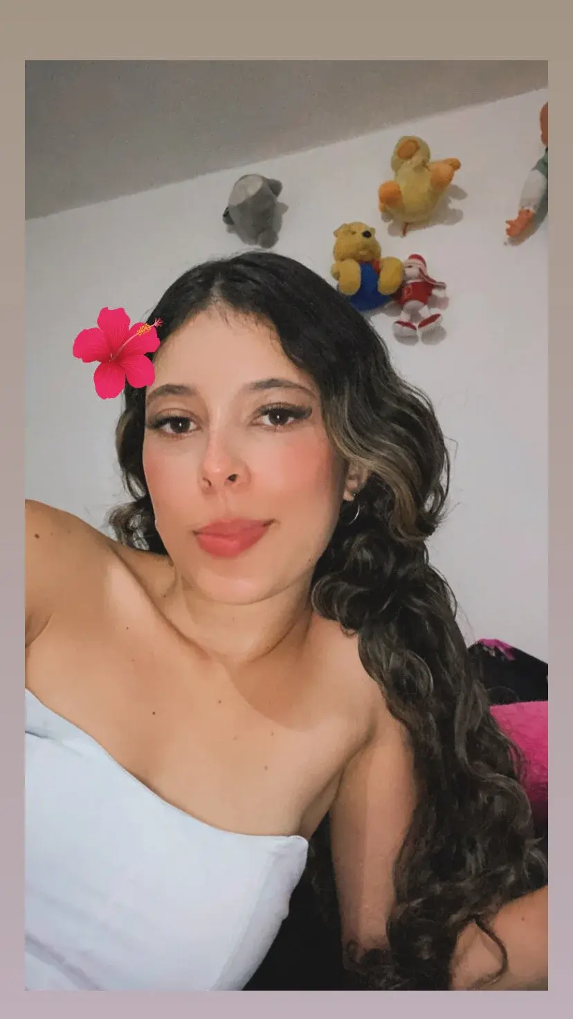 lovelygirlEva