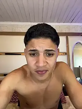 Stripchat Free Porn Cam of ALAN_SANTHOS